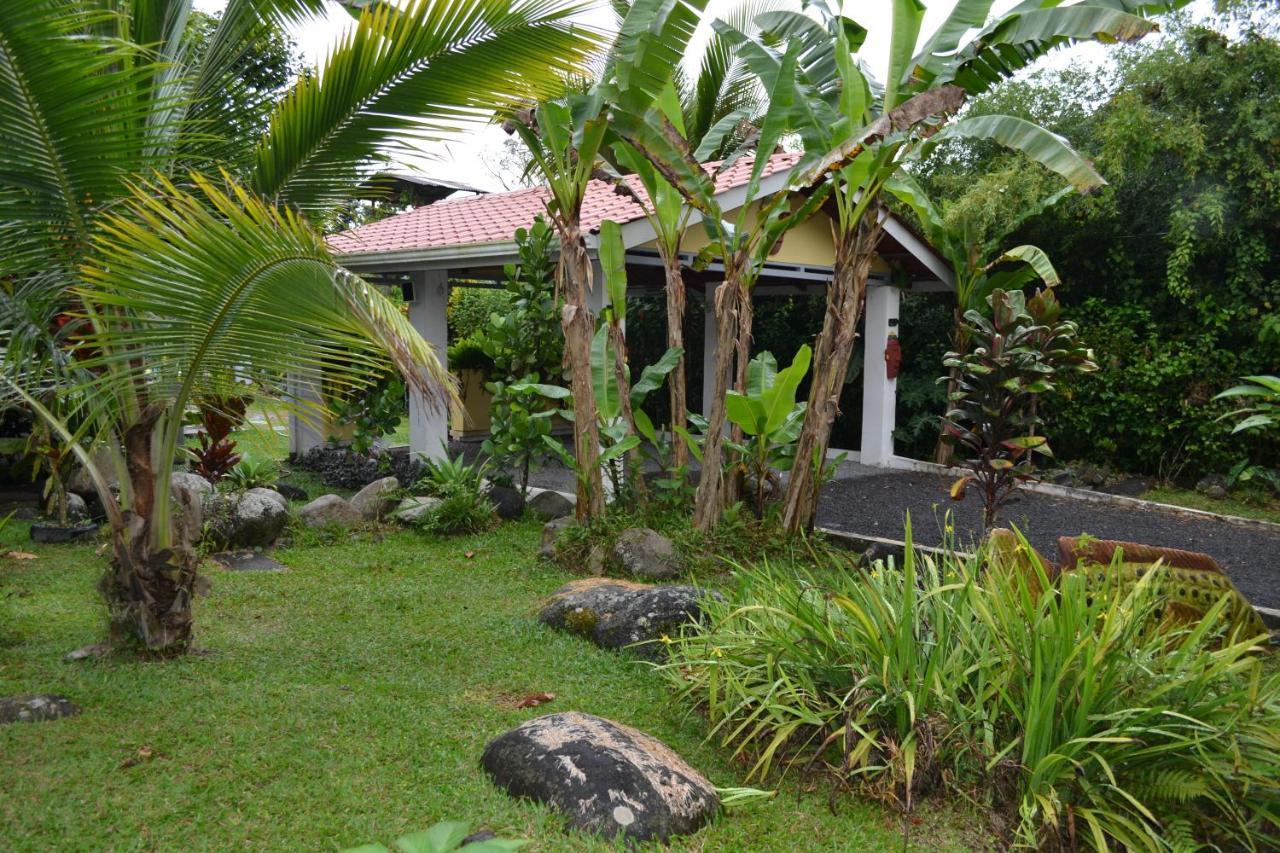 Casa Sophia 3 Listings Apartment 1 Or Apartment 2 Separately Or Apt 1 And 2 Together All With Fo Internet Guápiles Екстериор снимка