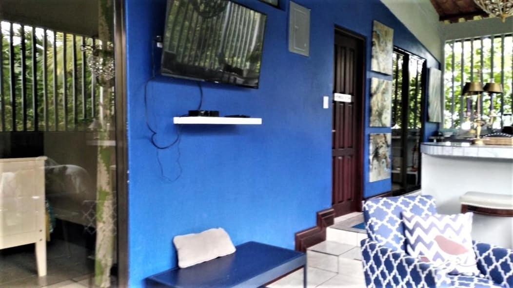 Casa Sophia 3 Listings Apartment 1 Or Apartment 2 Separately Or Apt 1 And 2 Together All With Fo Internet Guápiles Екстериор снимка