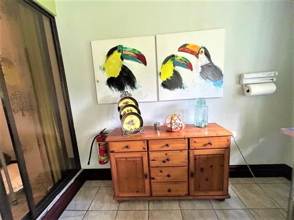 Casa Sophia 3 Listings Apartment 1 Or Apartment 2 Separately Or Apt 1 And 2 Together All With Fo Internet Guápiles Екстериор снимка