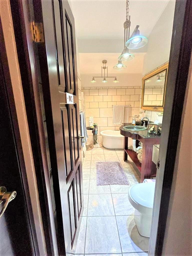 Casa Sophia 3 Listings Apartment 1 Or Apartment 2 Separately Or Apt 1 And 2 Together All With Fo Internet Guápiles Екстериор снимка